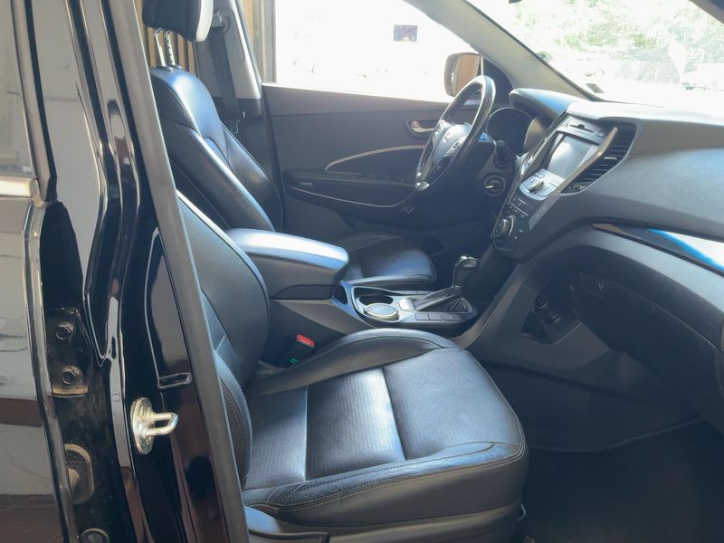 Hyundai Santa Fe 2.2 CRDi Style 2WD 2013 – снимка 16