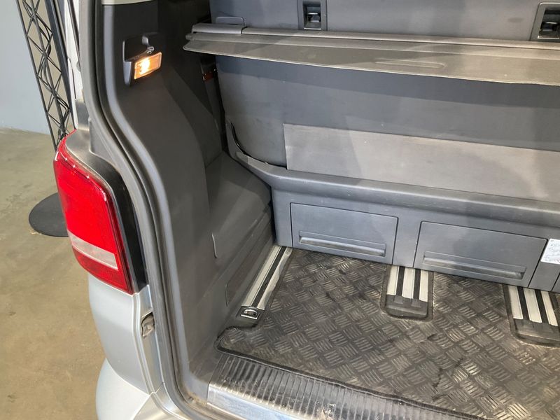 Volkswagen T5 Multivan 2.0 TDI Highline 2014 – снимка 36