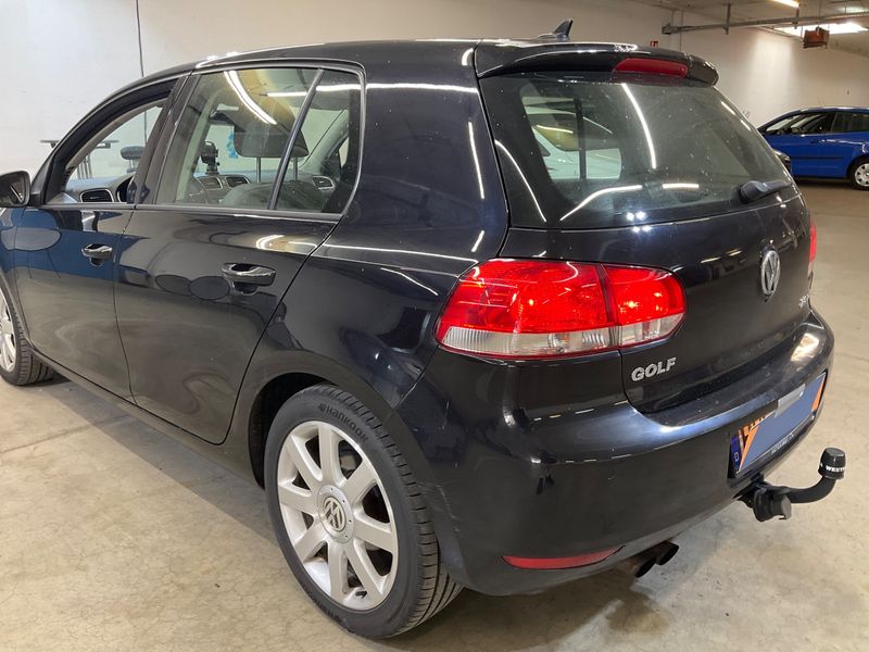 Volkswagen Golf VI 2.0 TDI Comfortline 2010 – снимка 13