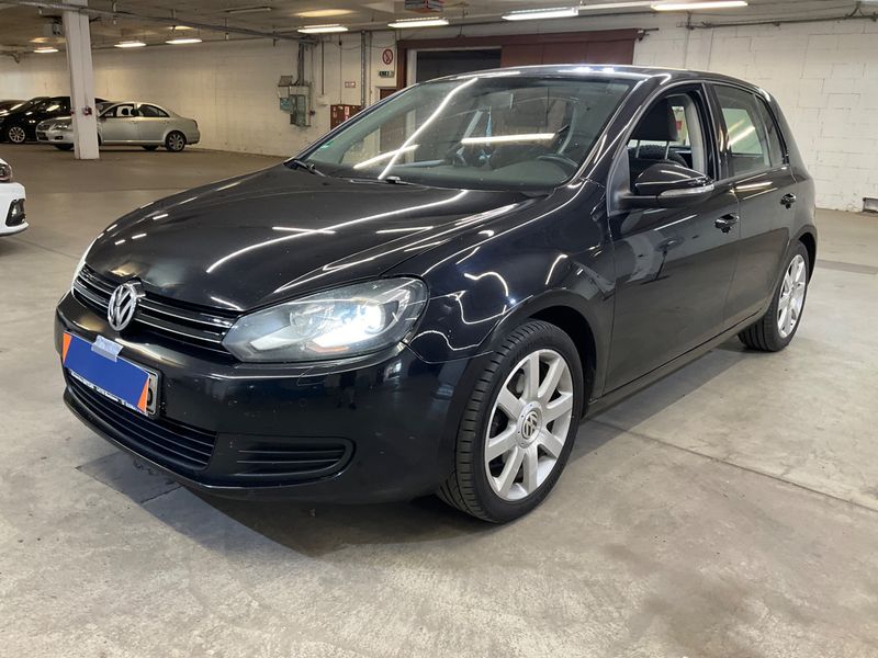 Volkswagen Golf VI 2.0 TDI Comfortline 2010