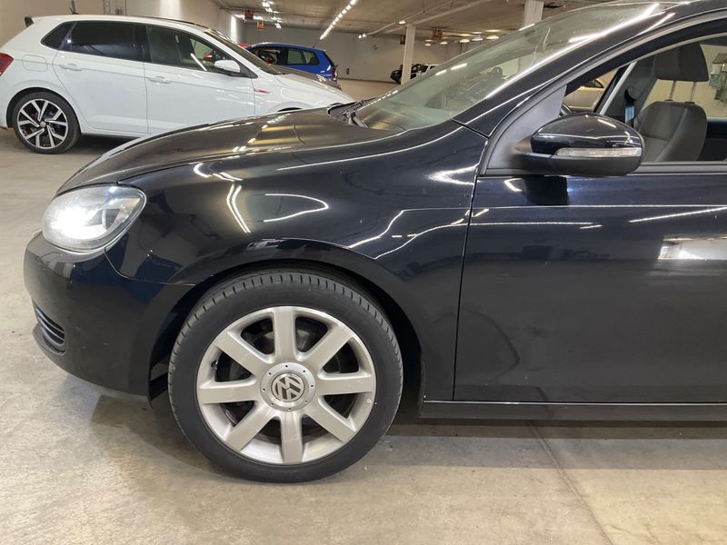 Volkswagen Golf VI 2.0 TDI Comfortline 2010 – снимка 14