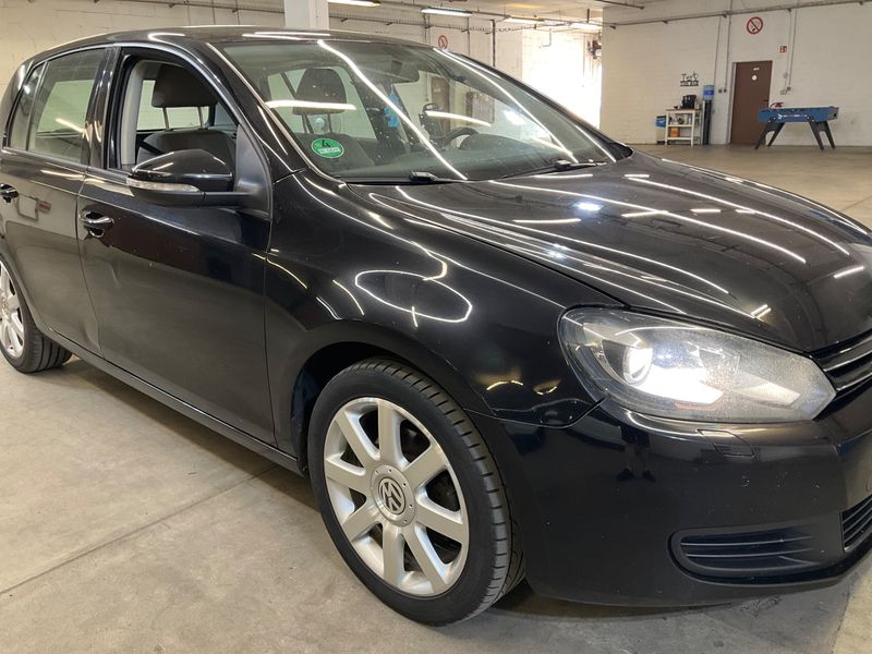 Volkswagen Golf VI 2.0 TDI Comfortline 2010 – снимка 10