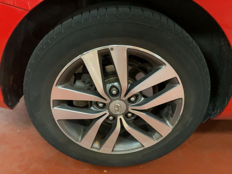 Hyundai i30 1.4 TGDI Premium 2019 – снимка на щета