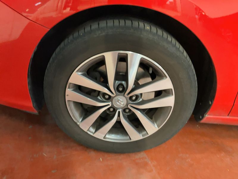 Hyundai i30 1.4 TGDI Premium 2019 – снимка на щета