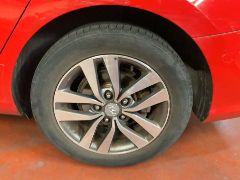 Hyundai i30 1.4 TGDI Premium 2019 – снимка на щета