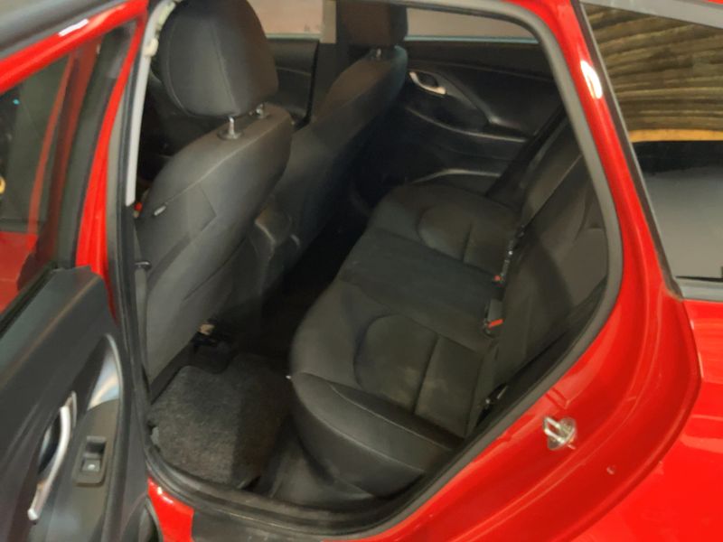 Hyundai i30 1.4 TGDI Premium 2019 – снимка 14