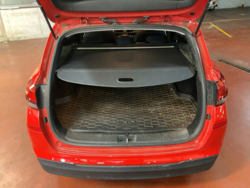 Hyundai i30 1.4 TGDI Premium 2019 – снимка 10
