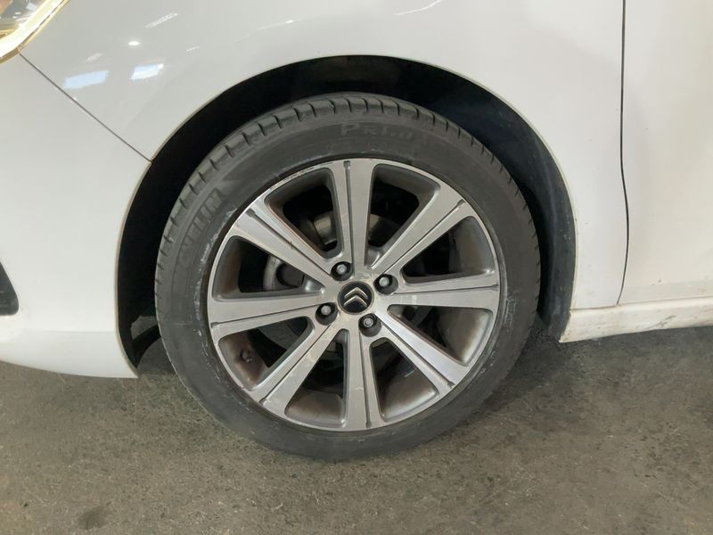 Citroen C4 1.2 e-THP Feel Edition 2015 – снимка 3