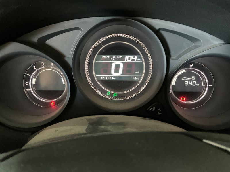 Citroen C4 1.2 e-THP Feel Edition 2015 – снимка 18