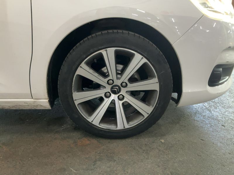 Citroen C4 1.2 e-THP Feel Edition 2015 – снимка 11