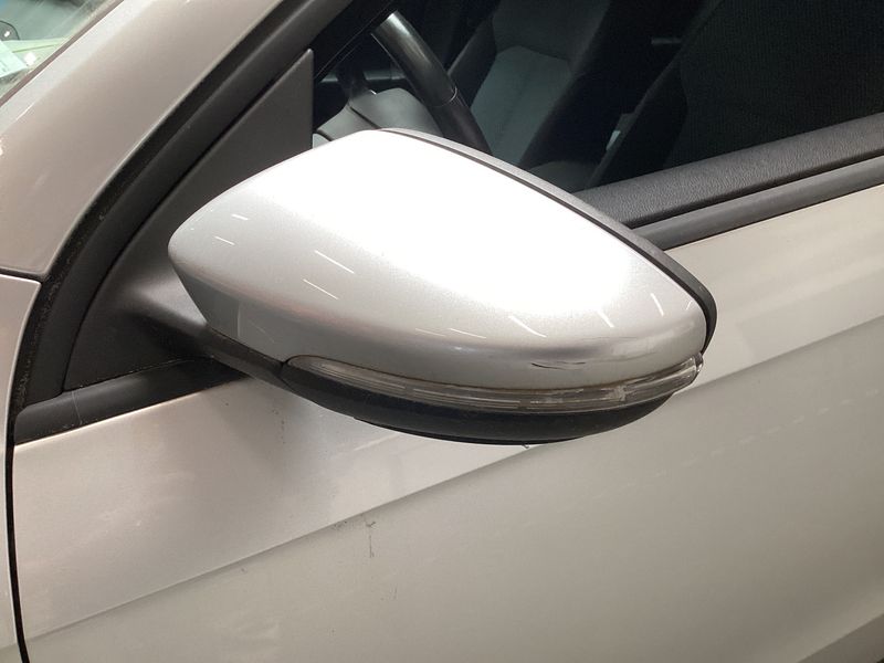 Volkswagen Passat 1.6 TDI Trendline BlueMotion Tech 2012 – снимка на щета 38