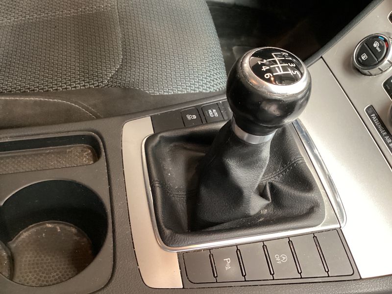Volkswagen Passat 1.6 TDI Trendline BlueMotion Tech 2012 – снимка на щета 36