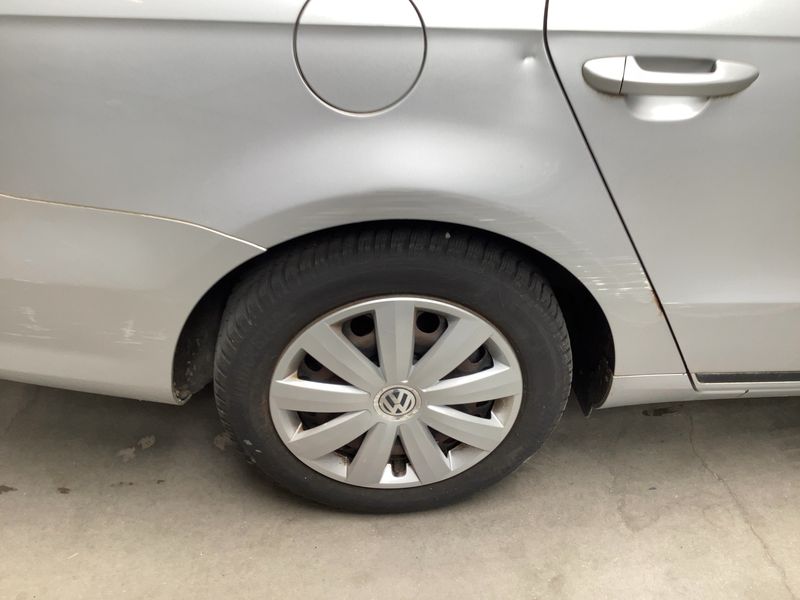 Volkswagen Passat 1.6 TDI Trendline BlueMotion Tech 2012 – снимка 9