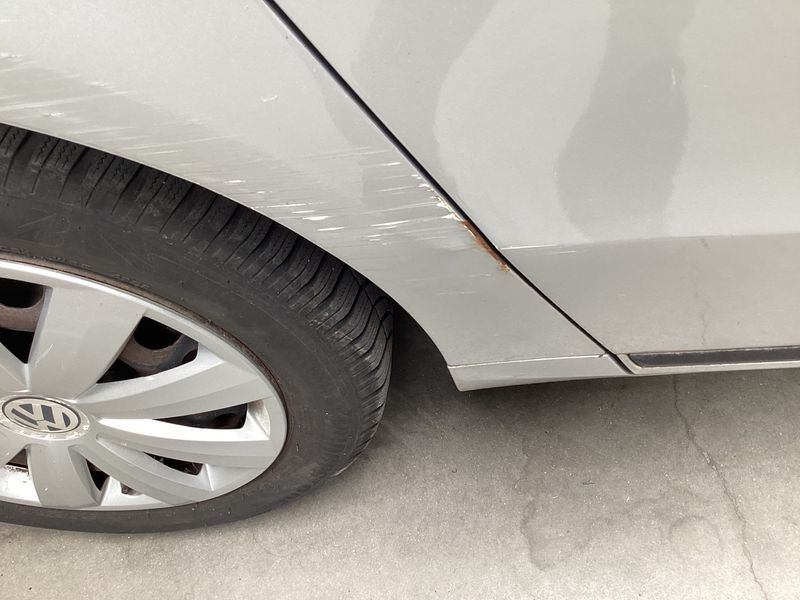 Volkswagen Passat 1.6 TDI Trendline BlueMotion Tech 2012 – снимка на щета 31