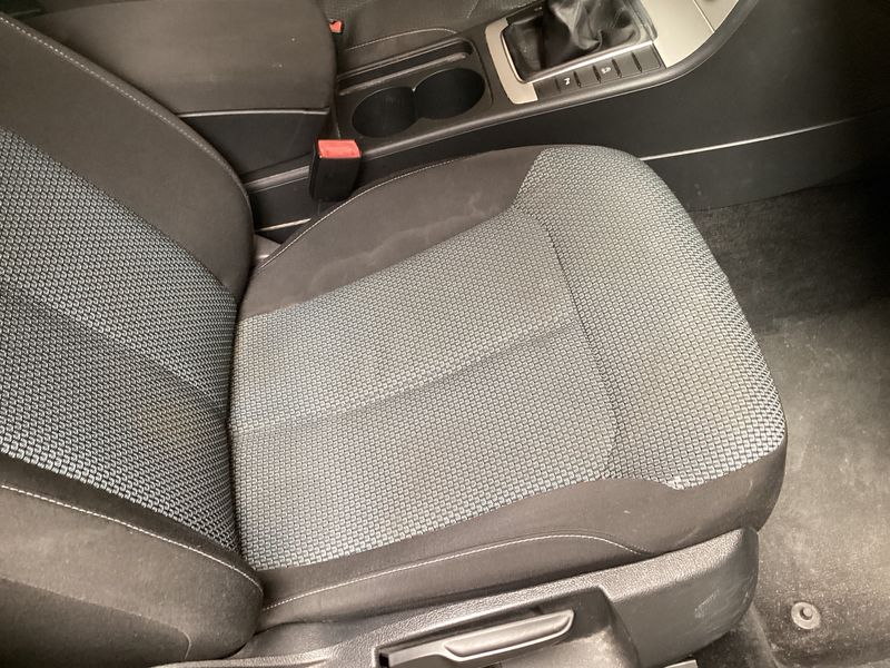 Volkswagen Passat 1.6 TDI Trendline BlueMotion Tech 2012 – снимка на щета 37
