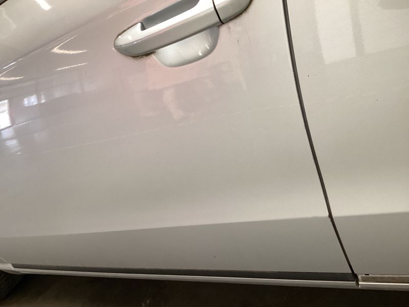 Volkswagen Passat 1.6 TDI Trendline BlueMotion Tech 2012 – снимка на щета 40
