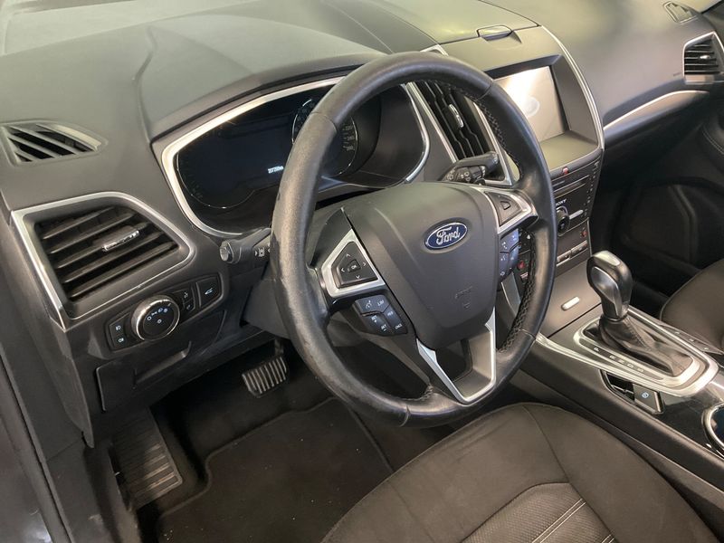 Ford Galaxy 2.0 TDCi Titanium 2016 – снимка 40