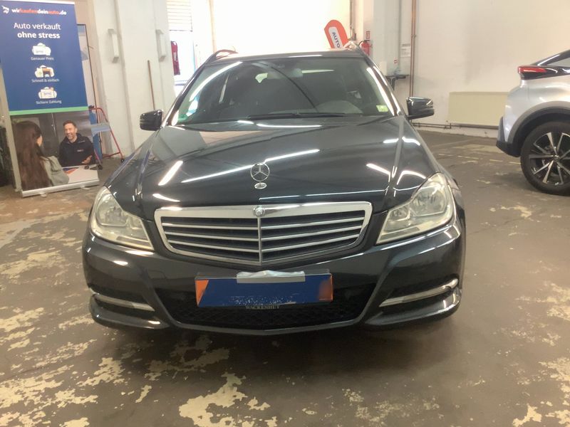 Mercedes-Benz C-Klasse C 180 CGI T BlueEfficiency Classic 2011 – снимка 14