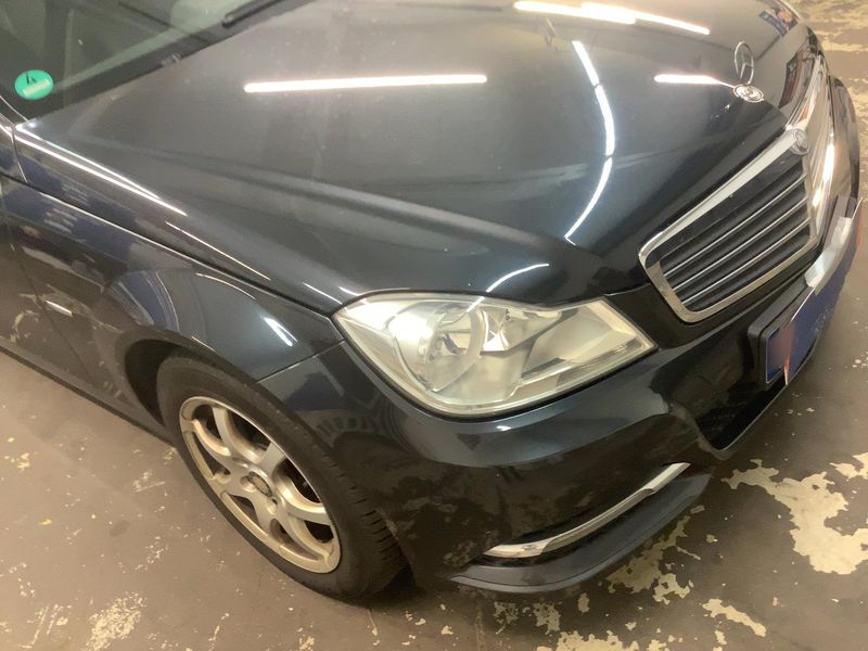 Mercedes-Benz C-Klasse C 180 CGI T BlueEfficiency Classic 2011 – снимка 12