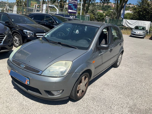 Ford Fiesta 1.6 Trend 2003 – снимка 1