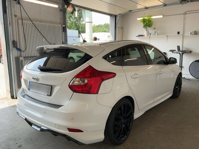 Ford Focus 1.6 TDCi Titanium 2014 – снимка 8
