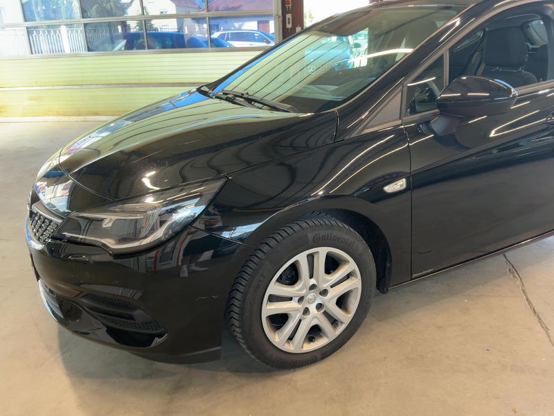 Opel Astra 1.2 Turbo Edition Start/Stop 2020 – снимка 2