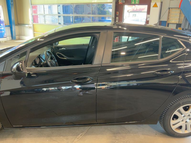 Opel Astra 1.2 Turbo Edition Start/Stop 2020 – снимка 4