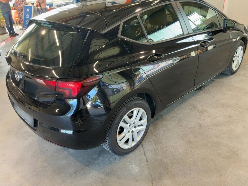 Opel Astra 1.2 Turbo Edition Start/Stop 2020 – снимка 8