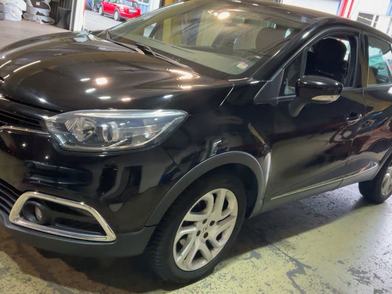 Renault Captur 1.2 TCe Luxe 2014 – снимка 2