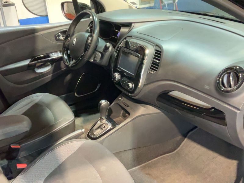 Renault Captur 1.2 TCe Luxe 2014 – снимка 16