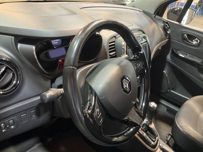 Renault Captur 1.2 TCe Luxe 2014 – снимка 31