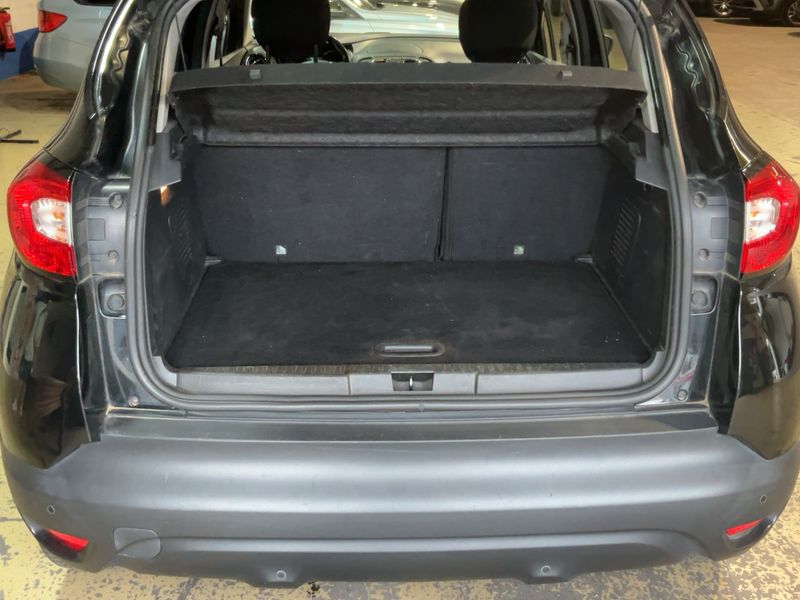 Renault Captur 1.2 TCe Luxe 2014 – снимка 15