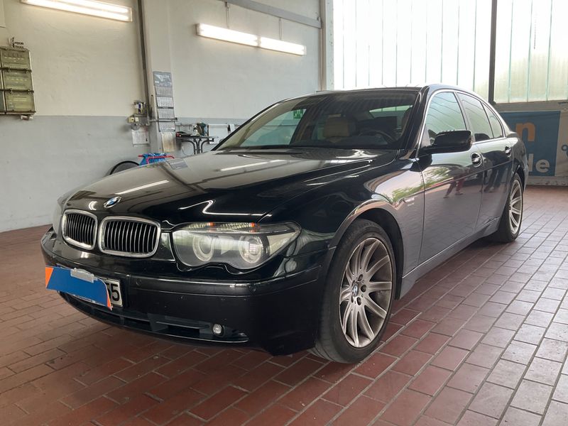 BMW 7er 730d 2004 – снимка 1