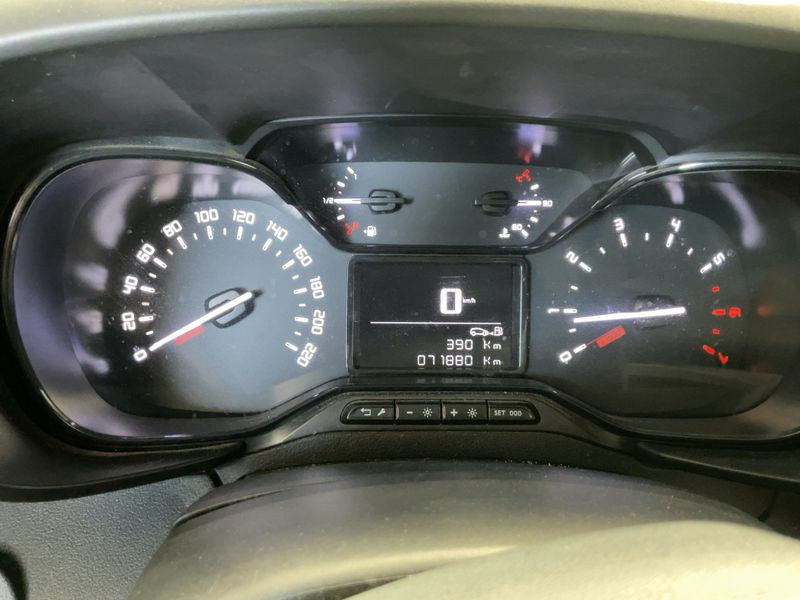 Citroen Berlingo 1.5 Blue-HDi Control M 2020 – снимка 18