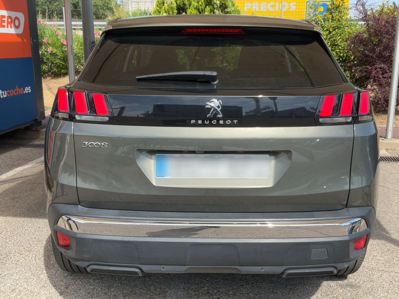 Peugeot 3008 1.2 PureTech Allure 2018 – снимка 7