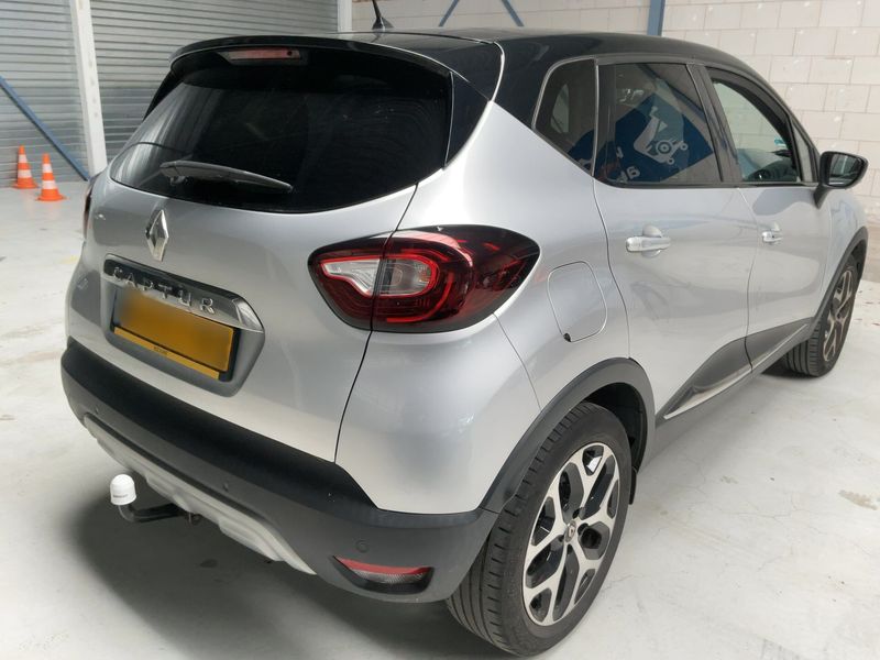 Renault Captur 1.2 TCe Energy Intens 2017 – снимка 8