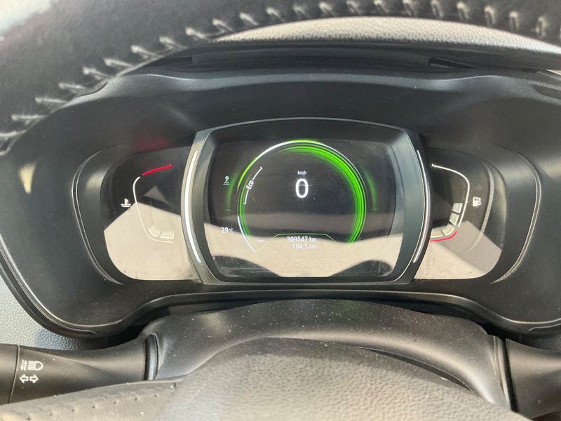 Renault Kadjar 1.5 dCi Energy Zen 2016 – снимка 18