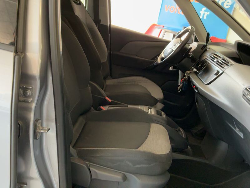 Citroen C4 Grand Picasso 1.6 Blue-HDi Feel 2018 – снимка 16