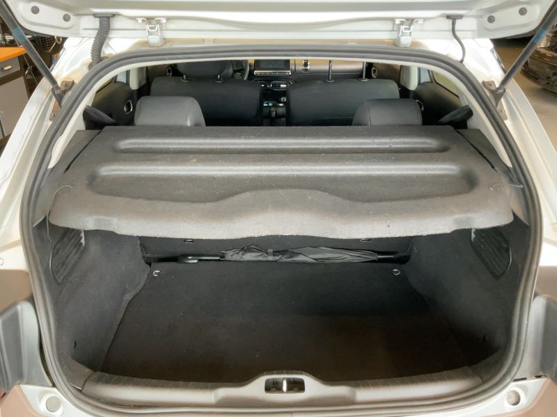 Citroen C4 Cactus 1.6 Blue-HDi Business Class 2015 – снимка 10