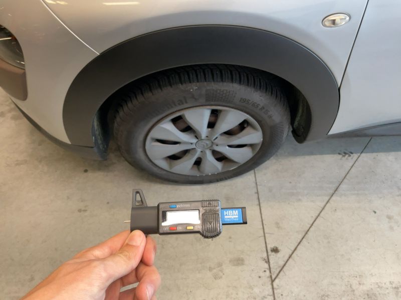 Citroen C4 Cactus 1.6 Blue-HDi Business Class 2015 – снимка 16