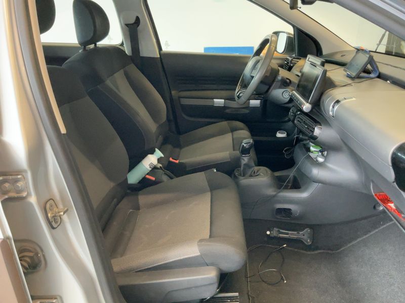 Citroen C4 Cactus 1.6 Blue-HDi Business Class 2015 – снимка 11