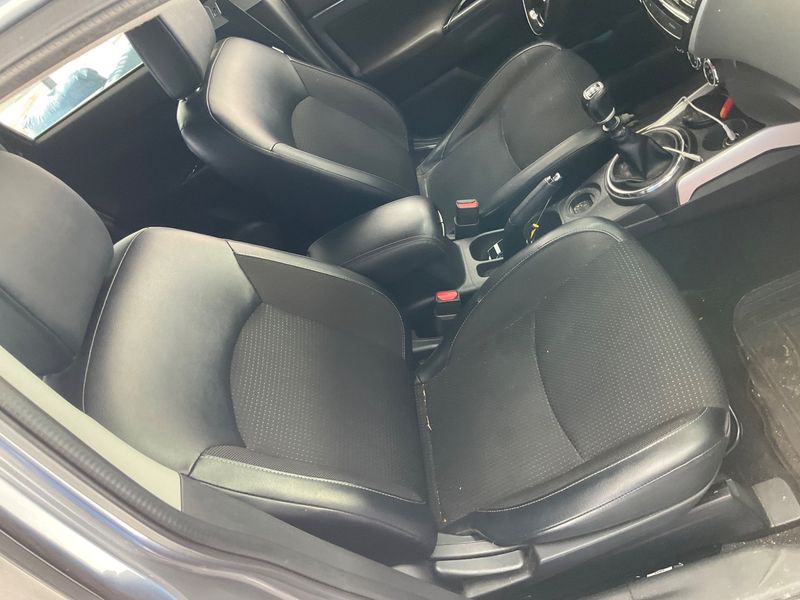 Citroen C4 Aircross 1.6 e-HDi Exclusive 4x2 2018 – снимка 31