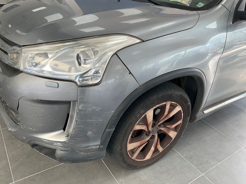 Citroen C4 Aircross 1.6 e-HDi Exclusive 4x2 2018 – снимка 2