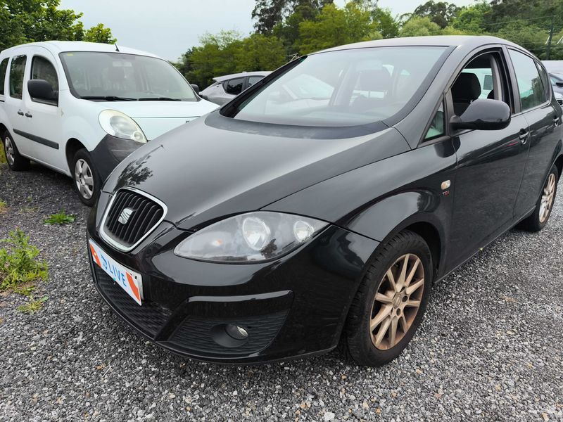 Seat Altea 2.0 TDI Stylance / Style 2011 – снимка 2