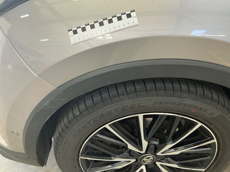 Toyota C-HR 1.8 Hybrid Distinctive 2017 – снимка 29