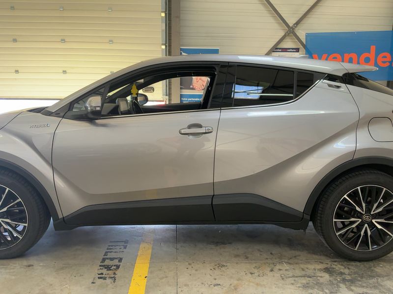 Toyota C-HR 1.8 Hybrid Distinctive 2017 – снимка 4