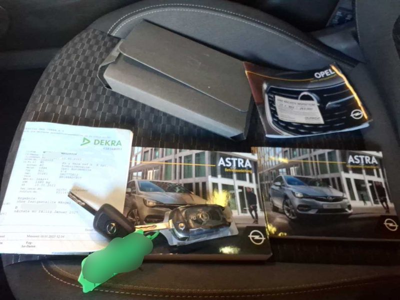 Opel Astra 1.5 CDTI Edition Start/Stop 2022 – снимка 35