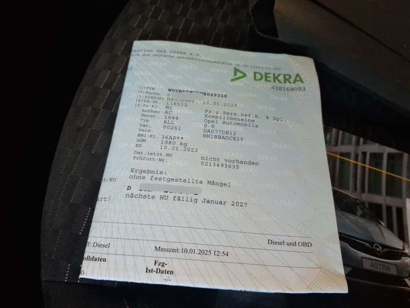 Opel Astra 1.5 CDTI Edition Start/Stop 2022 – снимка 28