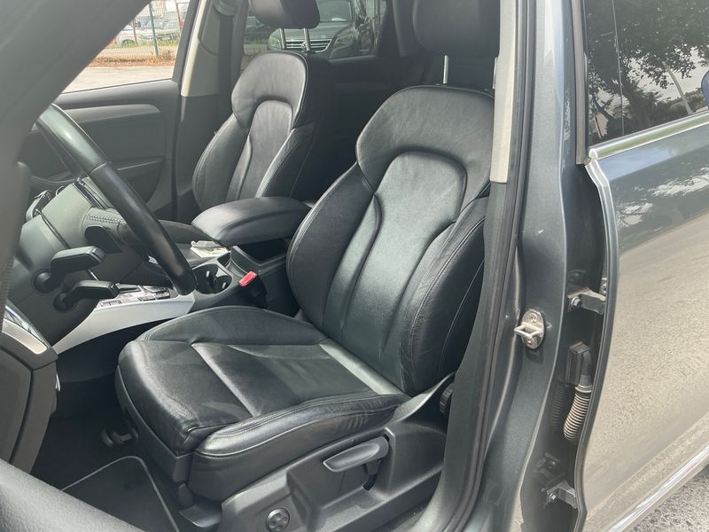 Audi Q5 2.0 TDI quattro Avus 2012 – снимка 23