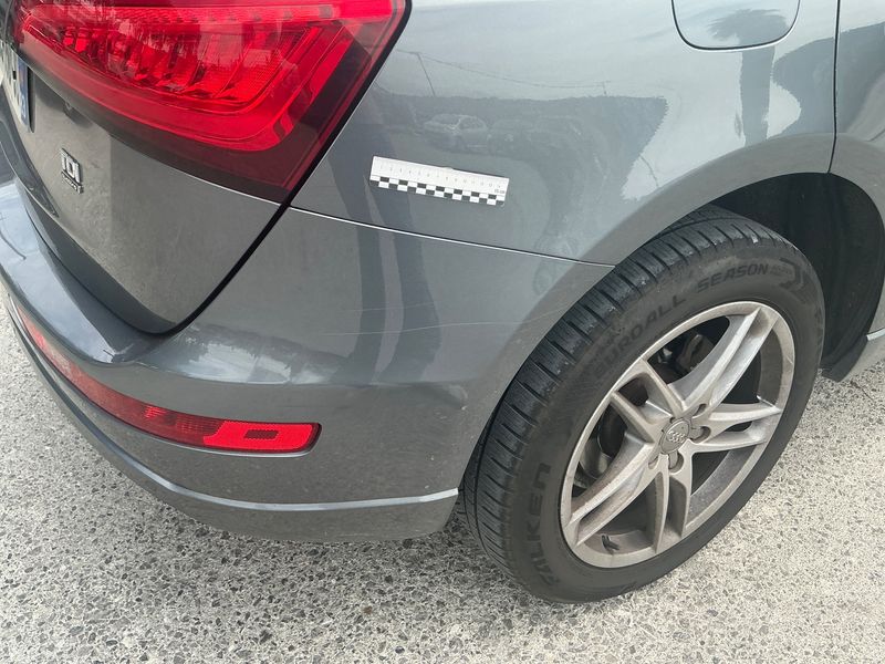 Audi Q5 2.0 TDI quattro Avus 2012 – снимка 25